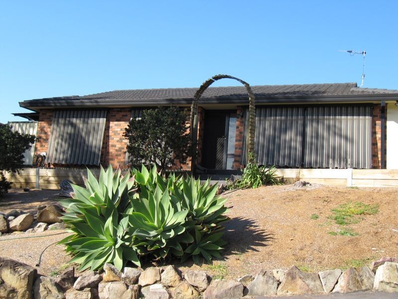 11 Peridot Close, Eagle Vale NSW 2558