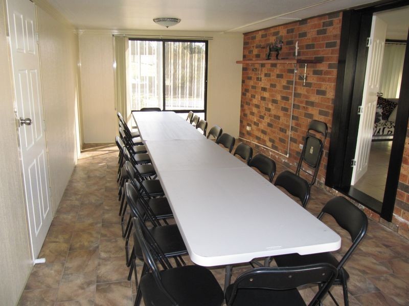 11 Peridot Close, Eagle Vale NSW 2558