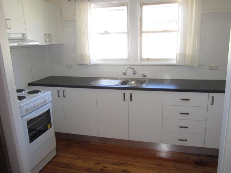 4 Stanbrook Street, Fairfield Heights NSW 2165