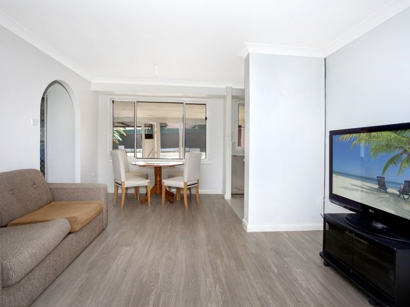 15 Alamein Road, Bossley Park NSW 2176