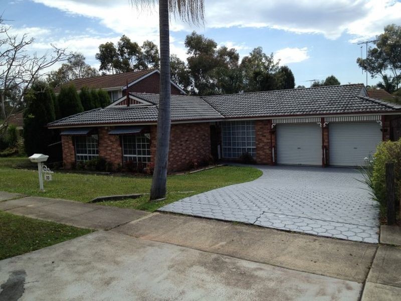 10 Grevillea Close, Bossley Park NSW 2176