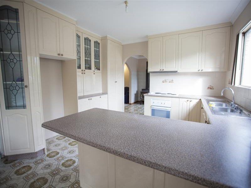 24 Power Street, Prairiewood NSW 2176