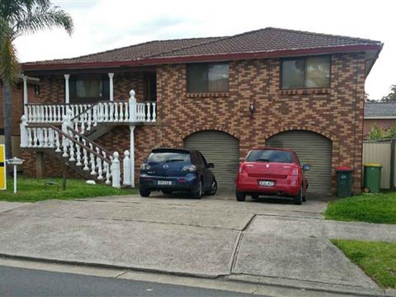 33a Greenfield Road, Greenfield Park NSW 2176