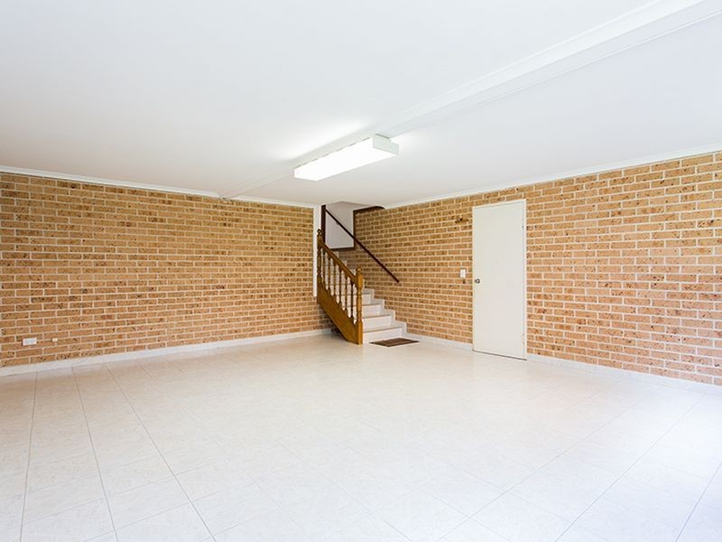 11 Blackbutt Street, Bossley Park NSW 2176