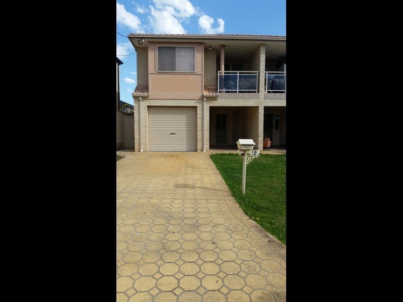 1b Beemera Street, Fairfield Heights NSW 2165