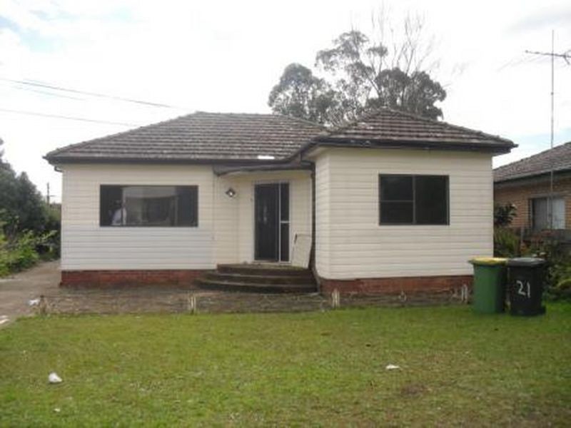 21 Veron Street, Fairfield East NSW 2165