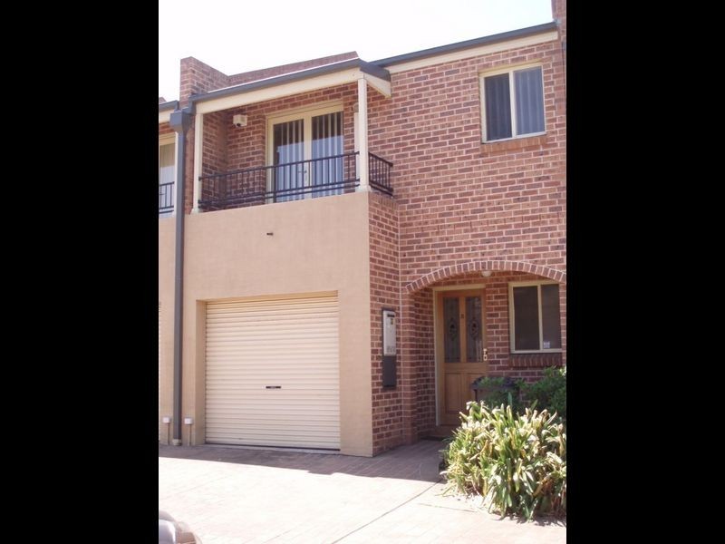 5/7 Bringelly Road, Kingswood NSW 2747