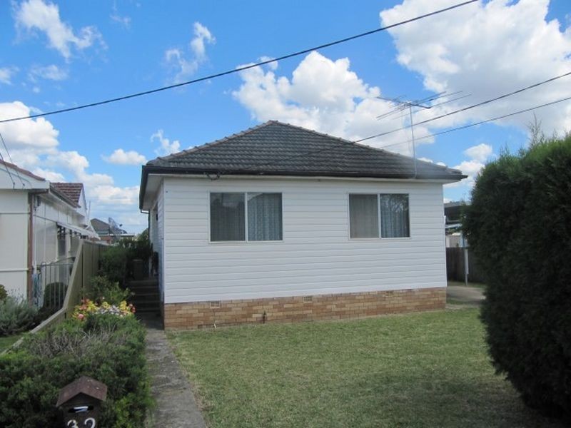 32 Margaret Street, Fairfield West NSW 2165
