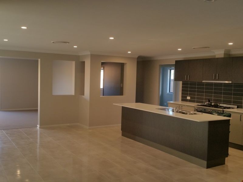 39 University Drive, Campbelltown NSW 2560