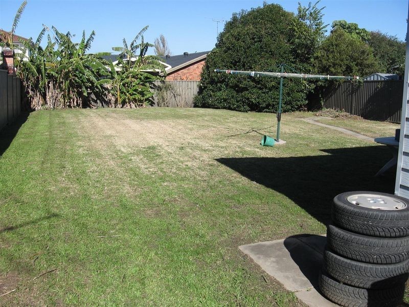 10 Lowana Avenue, Merrylands NSW 2160