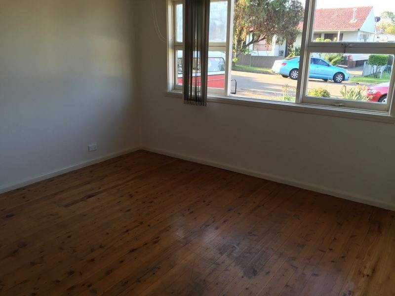 16 Benelong Avenue, Smithfield NSW 2164