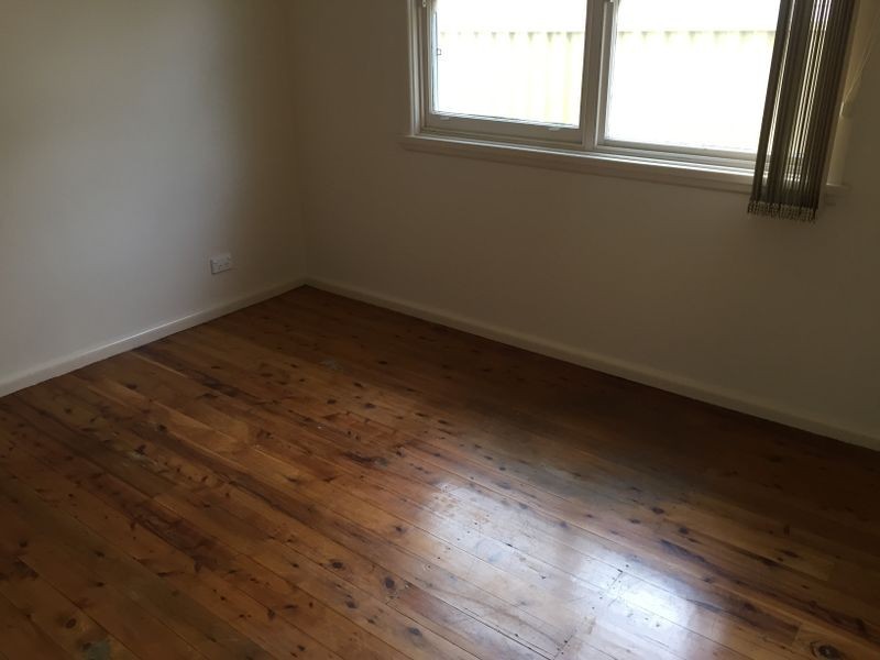 16 Benelong Avenue, Smithfield NSW 2164