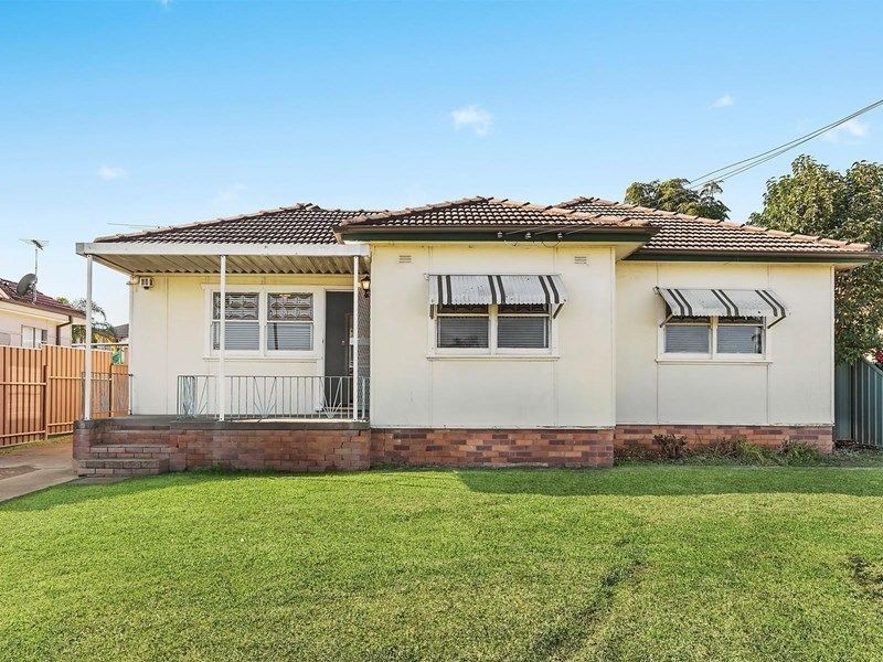 81 Wetherill Street, Smithfield NSW 2164