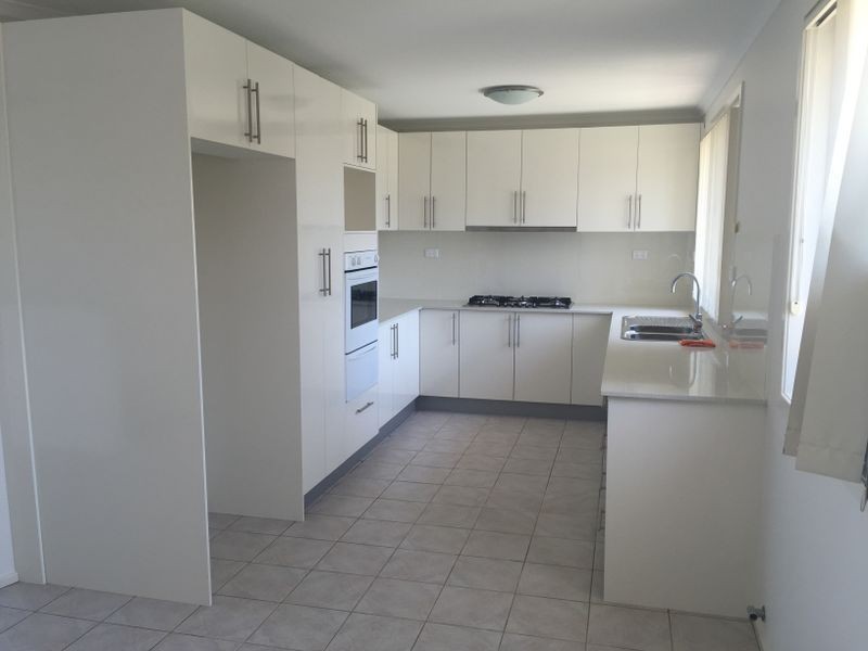 9 Jindabyne Street, Bossley Park NSW 2176