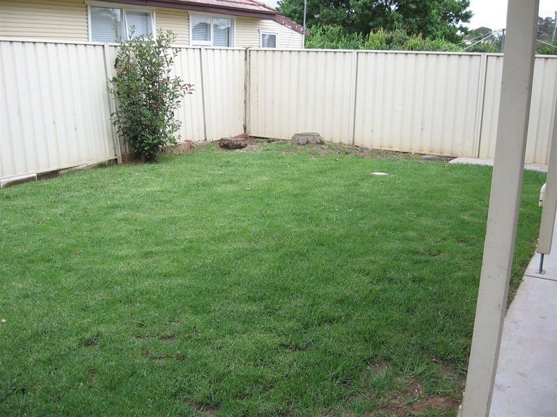 1/11 Jane Street, Smithfield NSW 2164