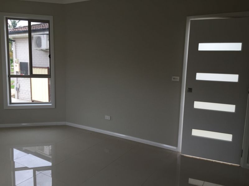 5a Rimfire Close, Bossley Park NSW 2176