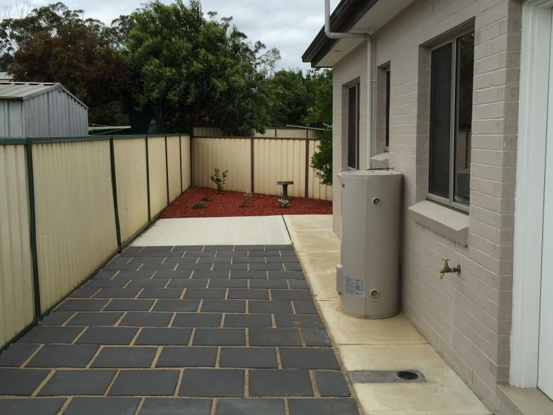 5a Rimfire Close, Bossley Park NSW 2176