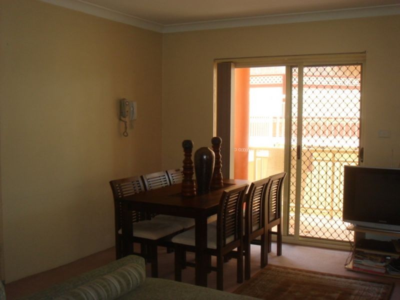 6/66 The Esplanade, Guildford NSW 2161