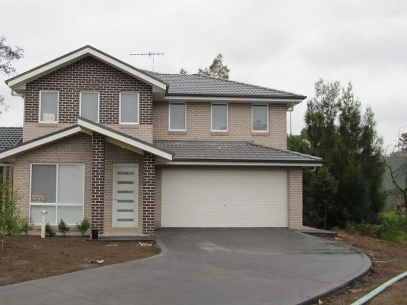 9 Rowan Place, Prestons NSW 2170