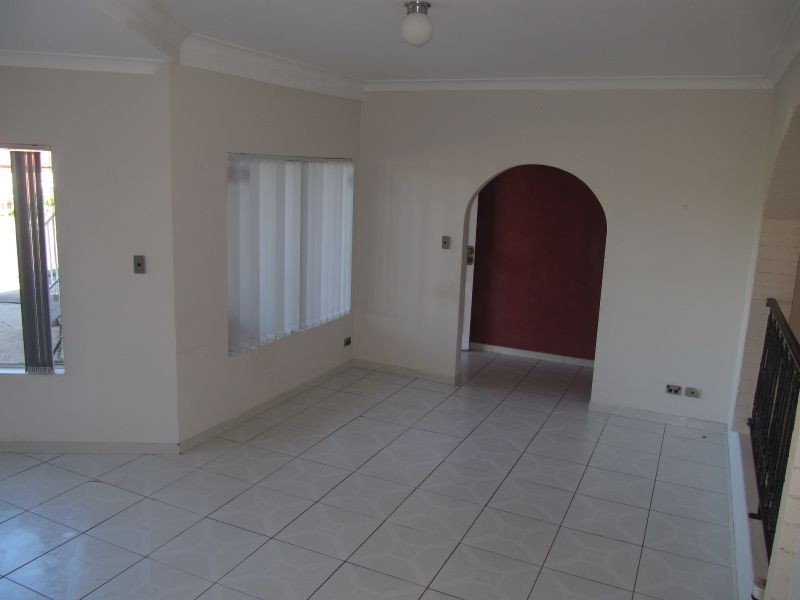 17 Tumut Place, Bossley Park NSW 2176