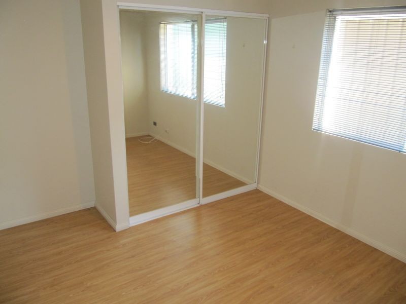 17 Tumut Place, Bossley Park NSW 2176