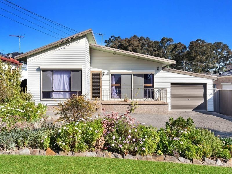 299 Brenan Street, Smithfield NSW 2164