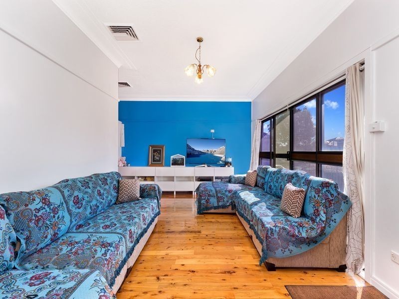 299 Brenan Street, Smithfield NSW 2164