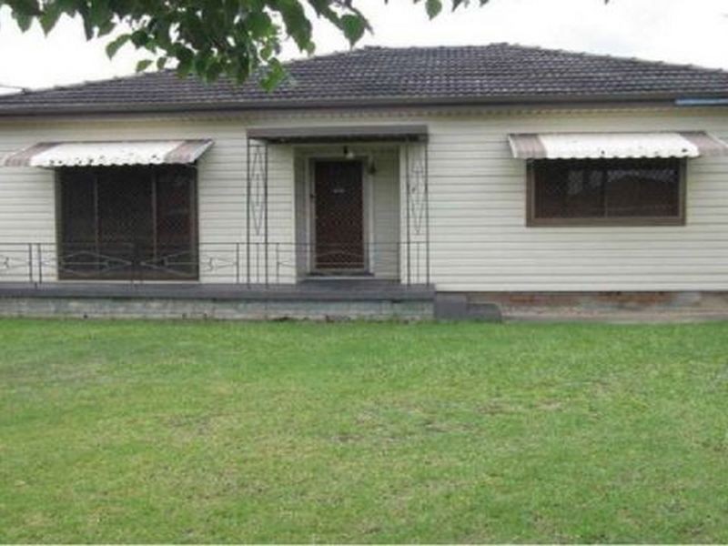 16 Arbutus Street, Canley Heights NSW 2166