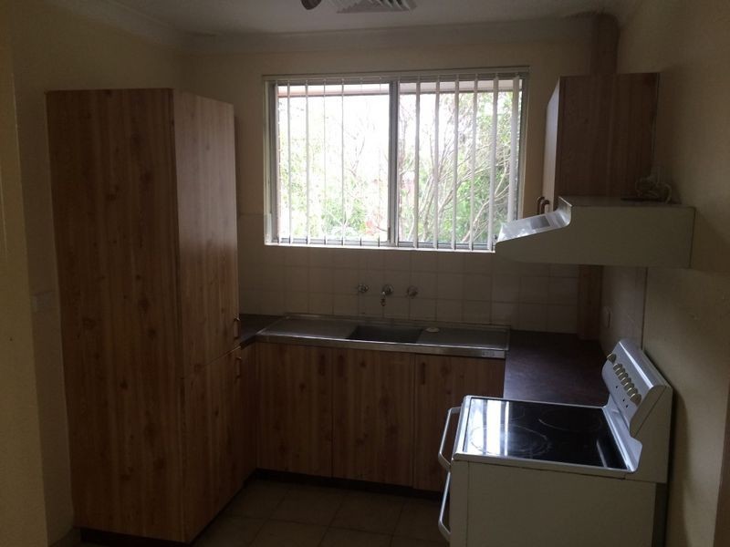 6/252 River Avenue, Carramar NSW 2163