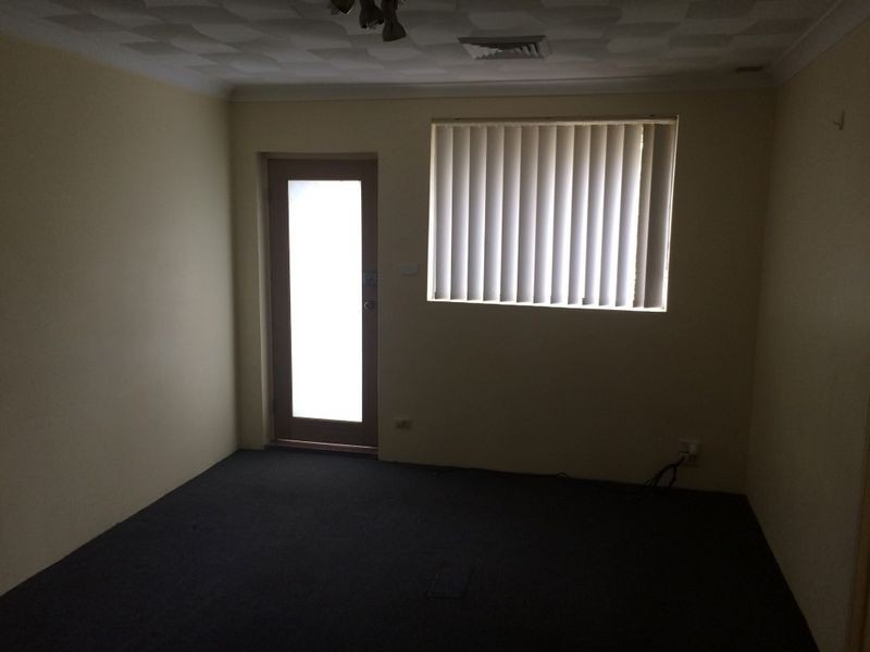 6/252 River Avenue, Carramar NSW 2163