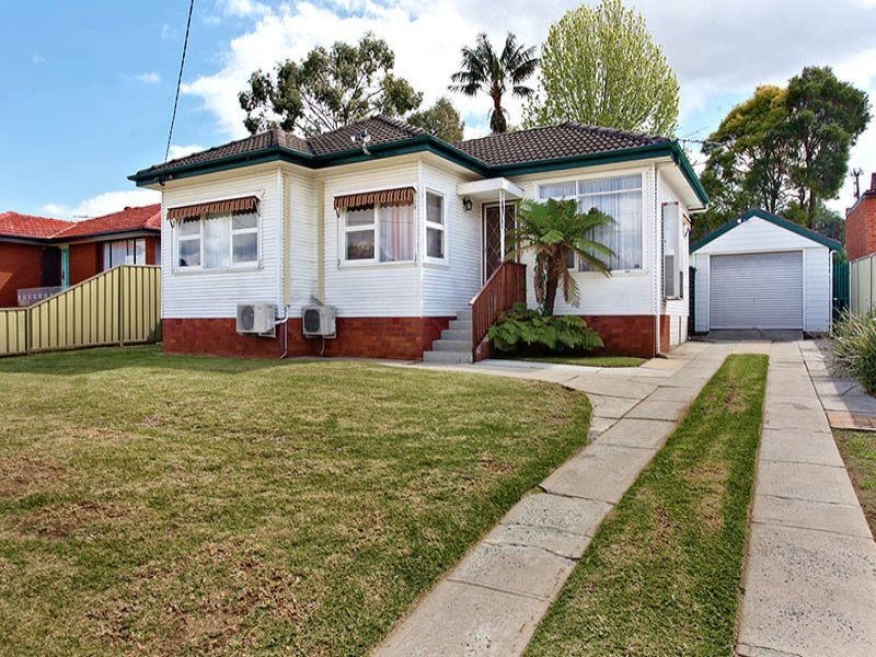 16 Tripoli Road, Fairfield West NSW 2165