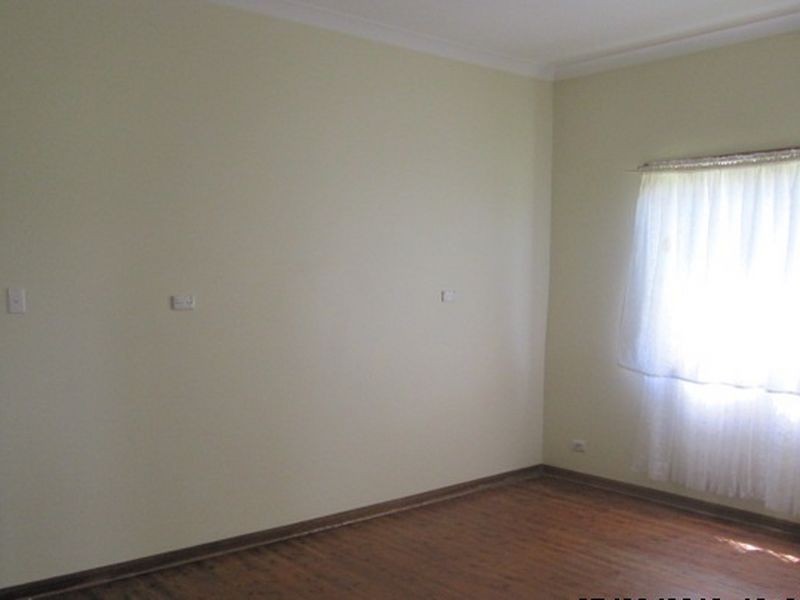 35 Seventh Avenue, Austral NSW 2179