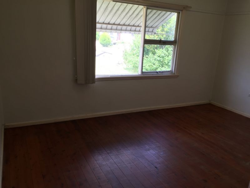 12 Lang Street, Smithfield NSW 2164