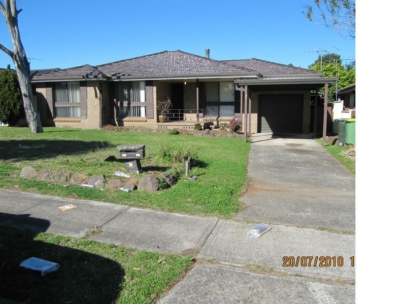 17 Macaulay Street, Wetherill Park NSW 2164