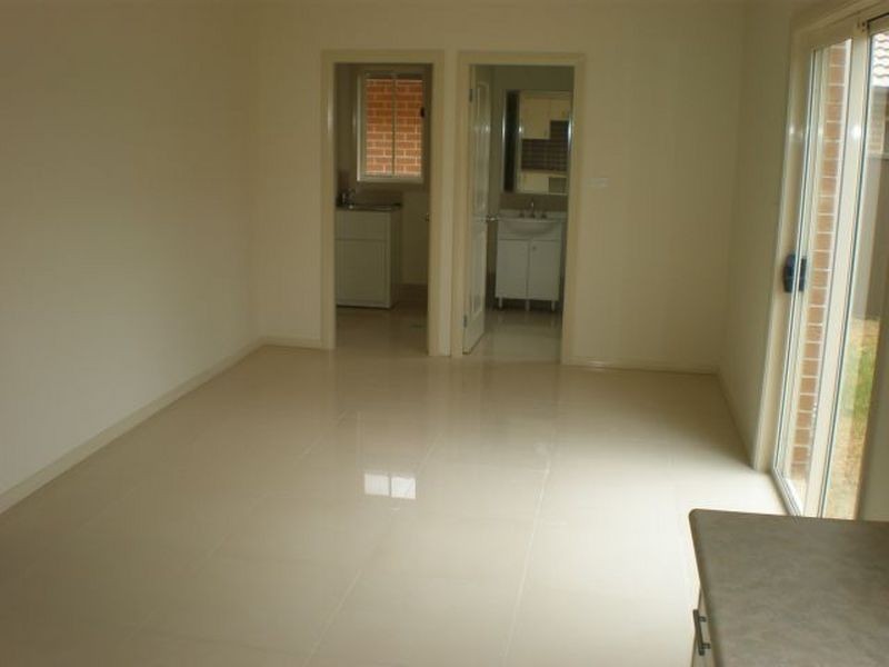 9/94-96 Eton Street, Smithfield NSW 2164