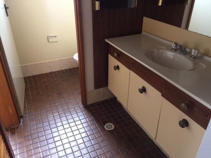 9 Webb Close, Edensor Park NSW 2176