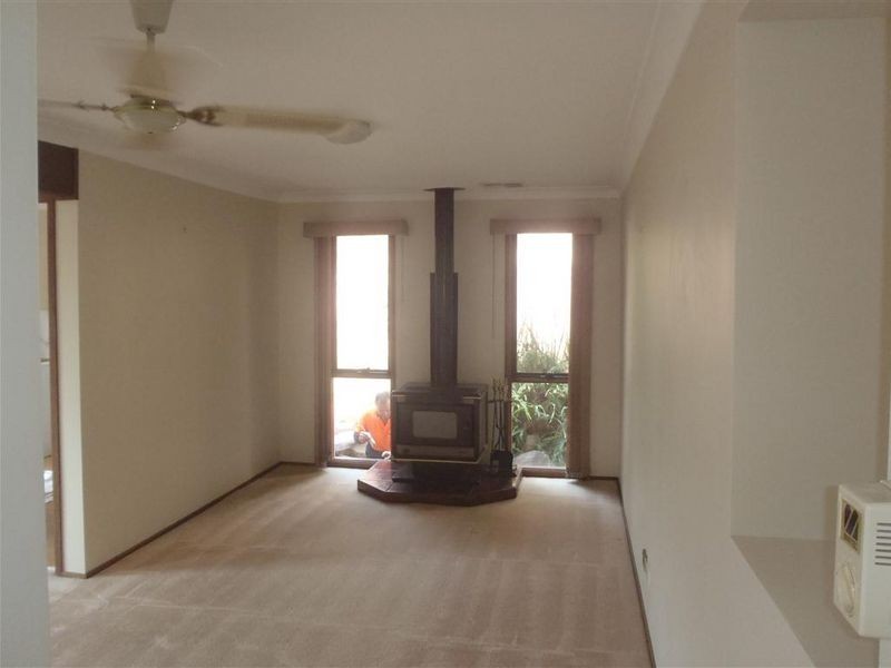 9 Cochran Place, Abbotsbury NSW 2176