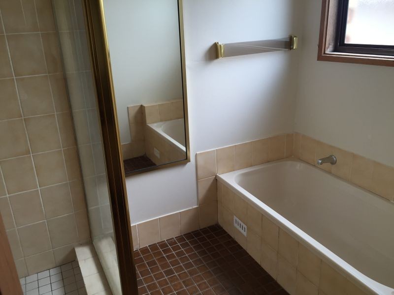 9 Webb Cl, Edensor Park NSW 2176