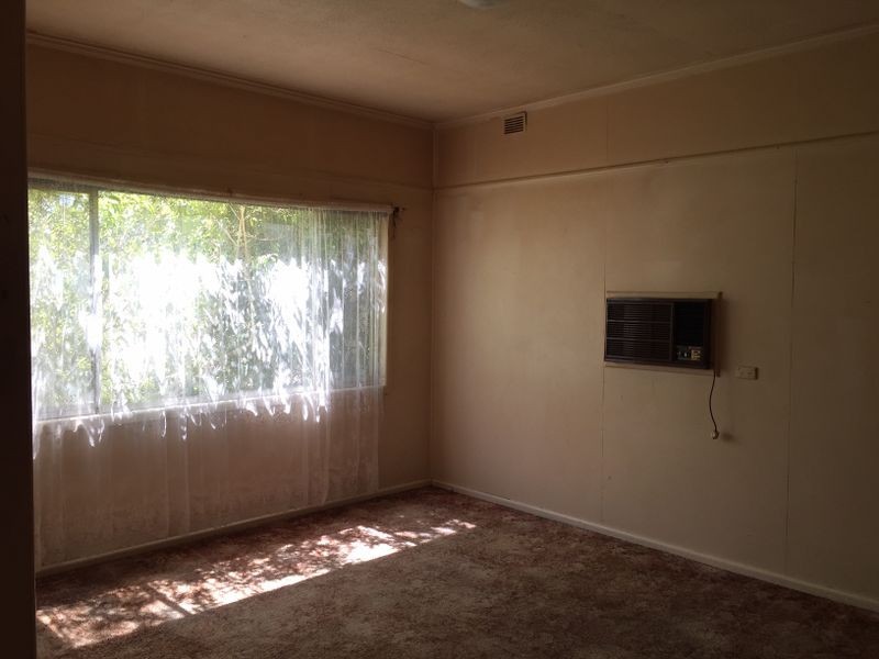 28 Veron Street, Fairfield East NSW 2165