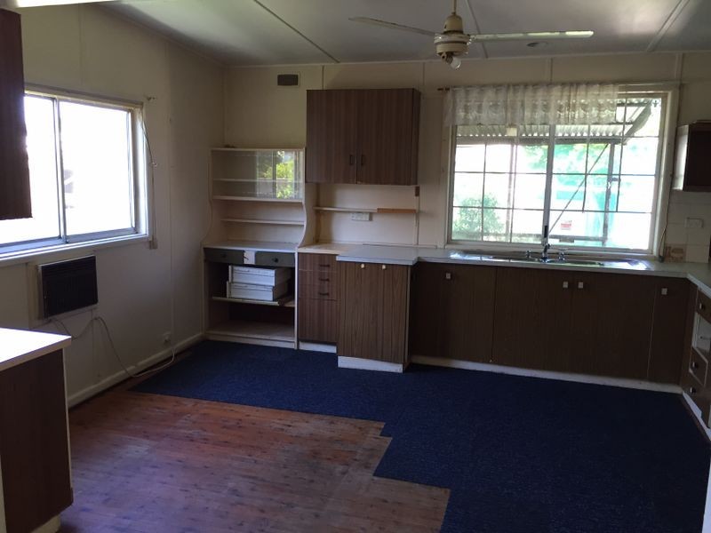 28 Veron Street, Fairfield East NSW 2165