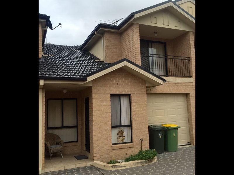 6/8 Oxford Street, Smithfield NSW 2164