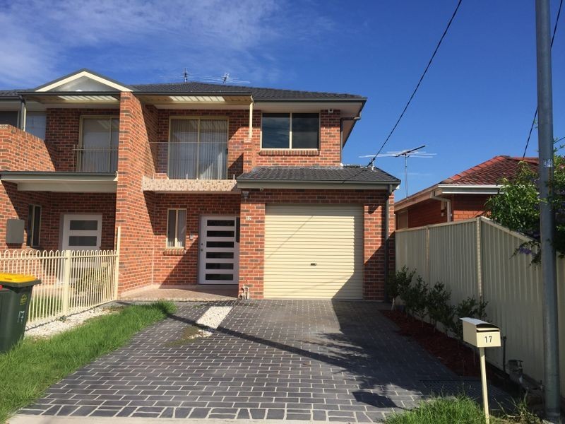 17 Salisbury Street, Canley Heights NSW 2166