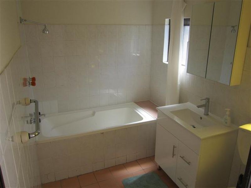 16 Victory Street,, Fairfield East NSW 2165