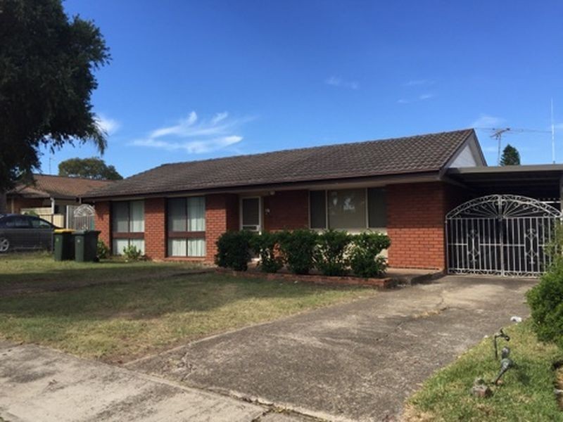 192 Mimosa Road, Bossley Park NSW 2176