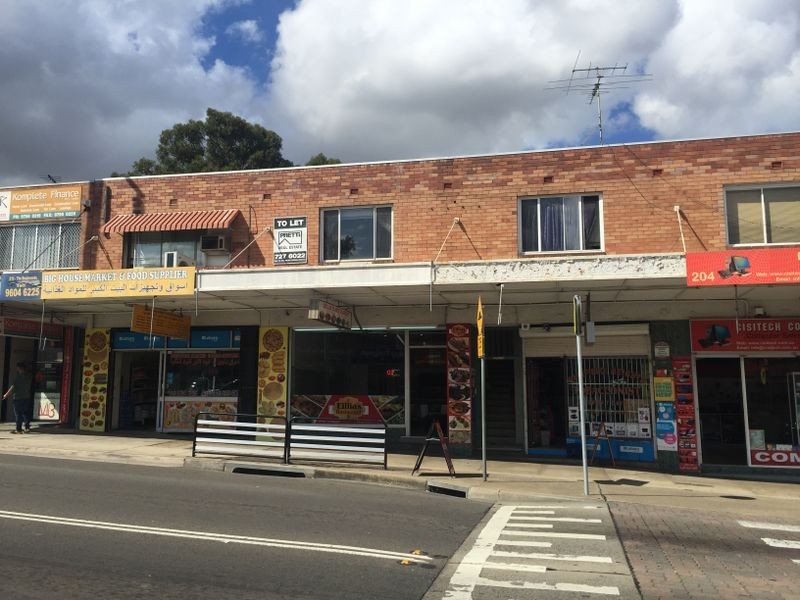 1/208 The Boulevarde, Fairfield Heights NSW 2165