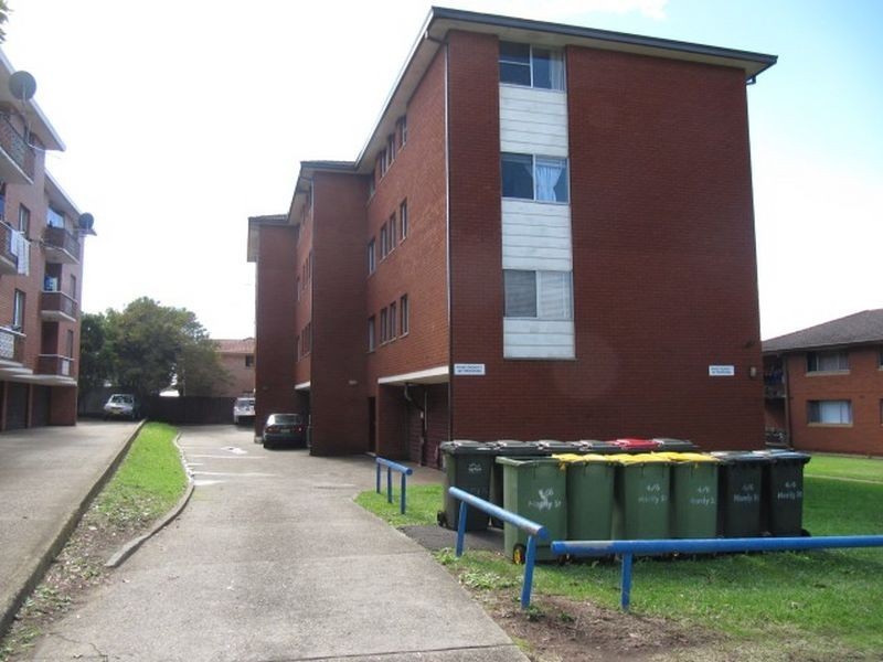 11/4-6 Hardy Street, Fairfield NSW 2165