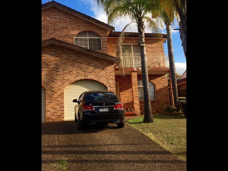 10b Derwent Place, St Clair NSW 2759