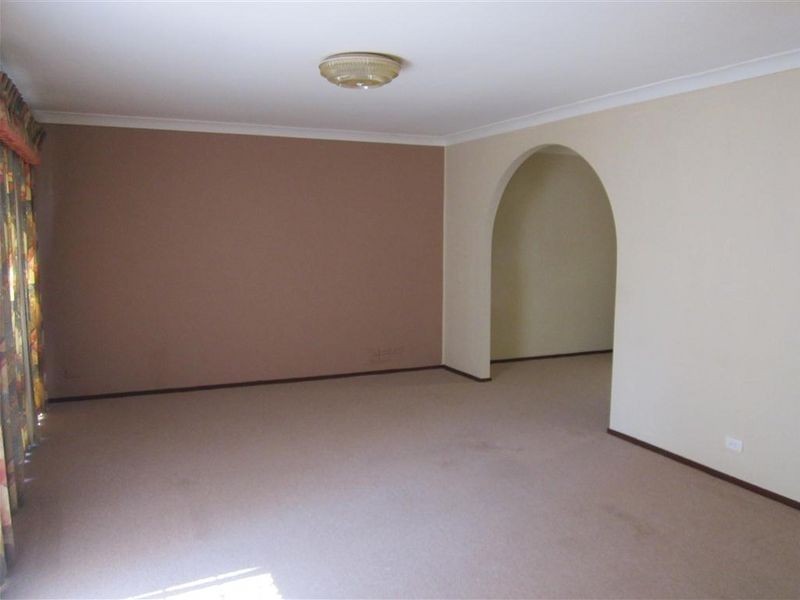 34 Natchez Crescent, Greenfield Park NSW 2176