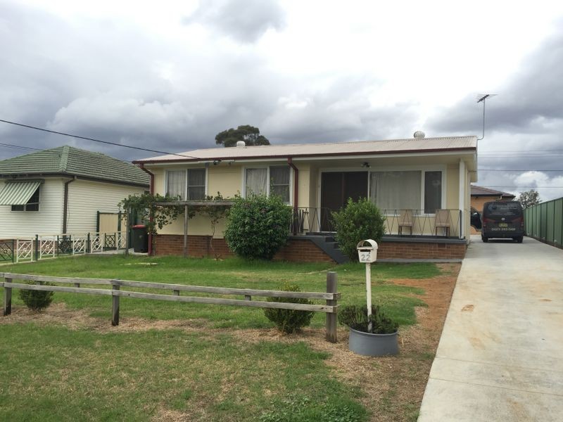 22 Quiros Avenue, Fairfield West NSW 2165