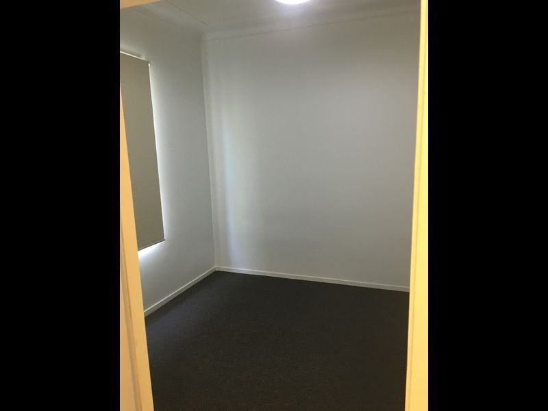 2/244 Brenan Street,, Smithfield NSW 2164